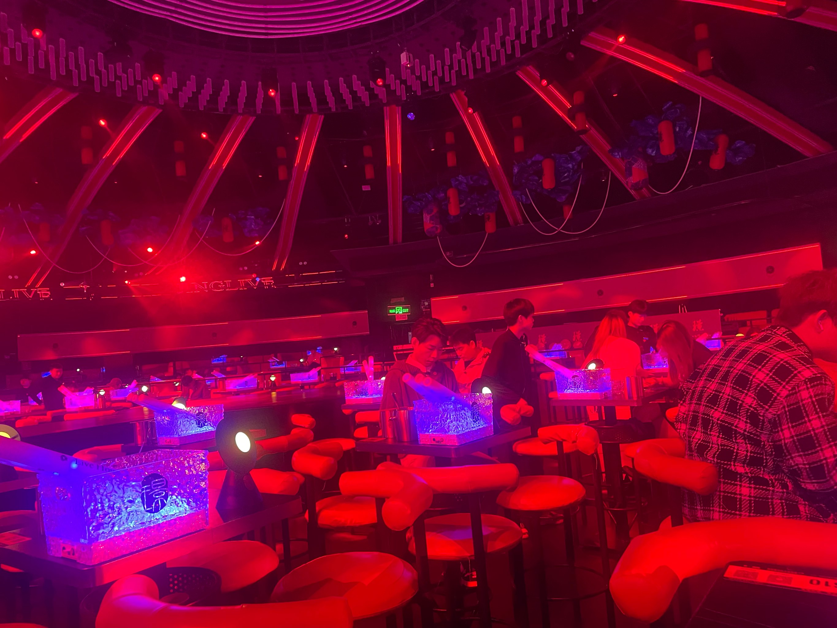 兰州商务ktv价格多少钱一个小时-城关区ktv预订